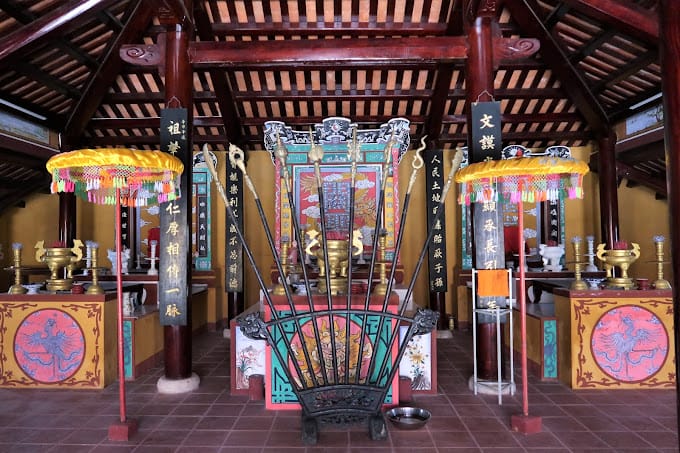 Những lưu ý khi tham quan nhà thờ