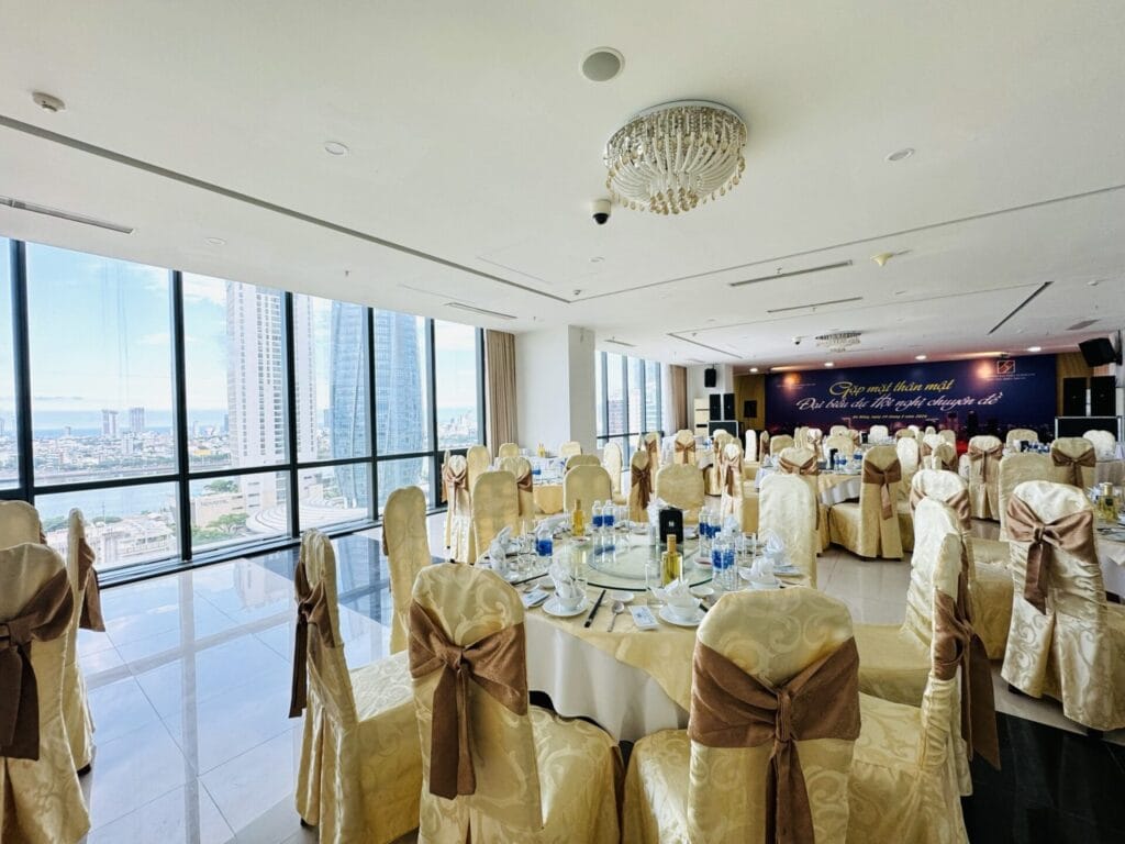 khách sạn gần cảng sông Hàn Đà Nẵng