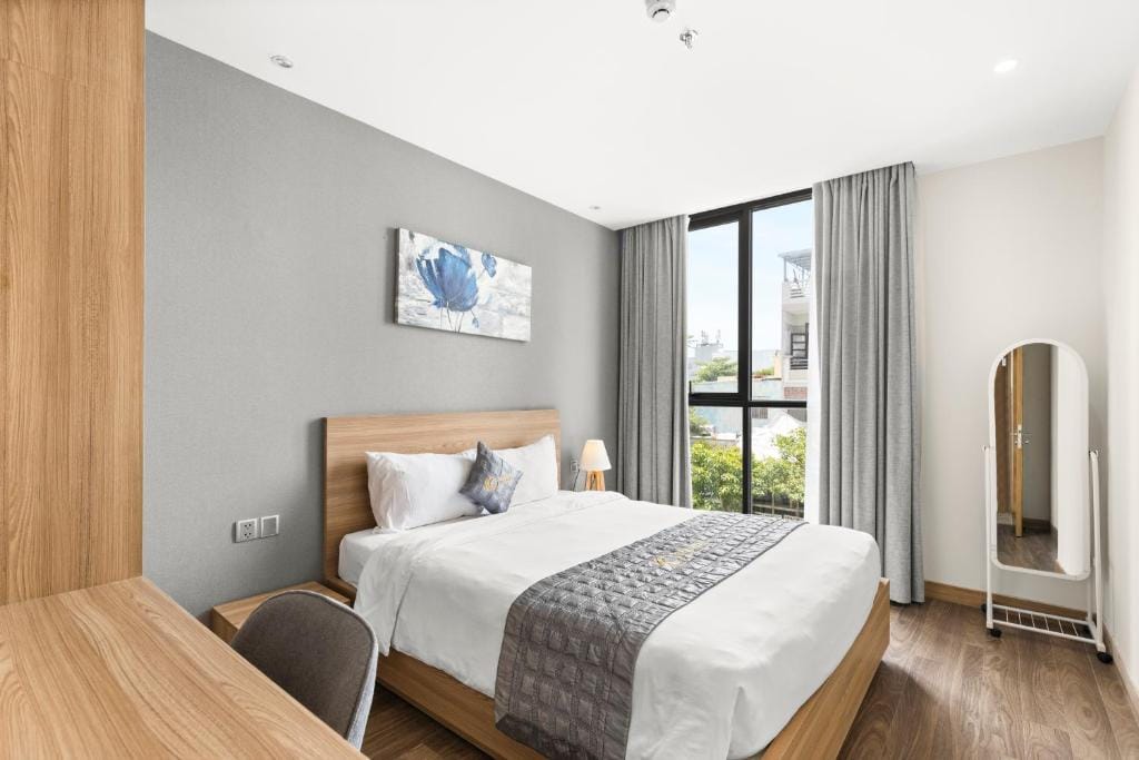 Khách sạn gần Furama Đà Nẵng