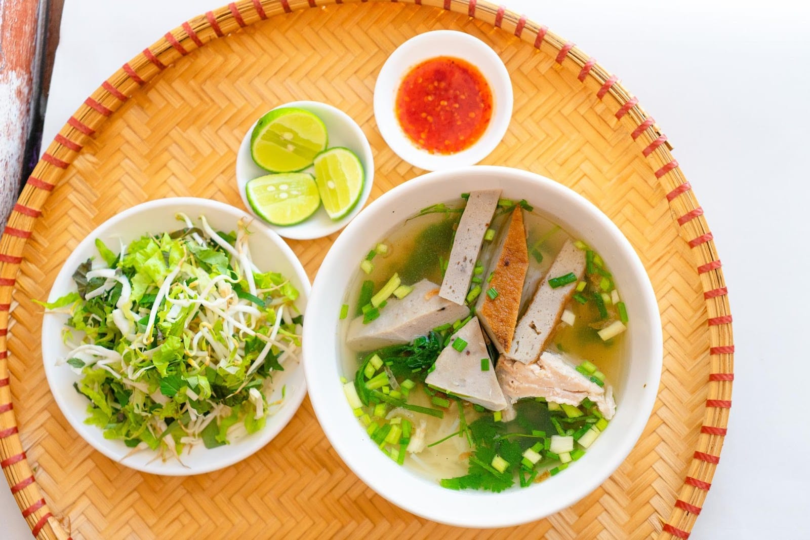 Đi Bà Nà Hills ăn gì