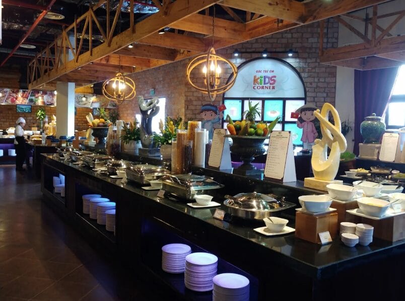 Đi Bà Nà Hills ăn gì