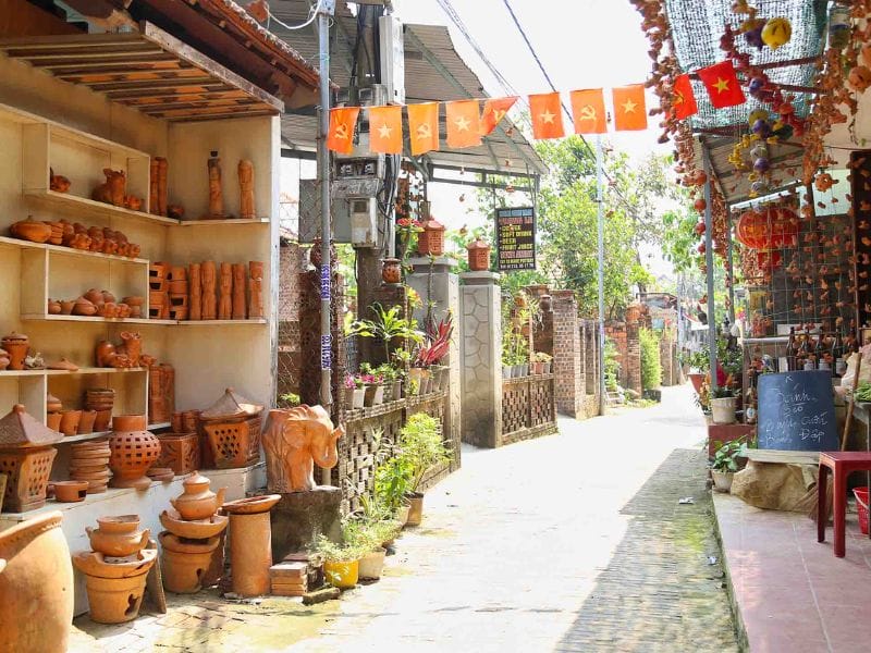 Thời điểm thích hợp để ghé thăm làng