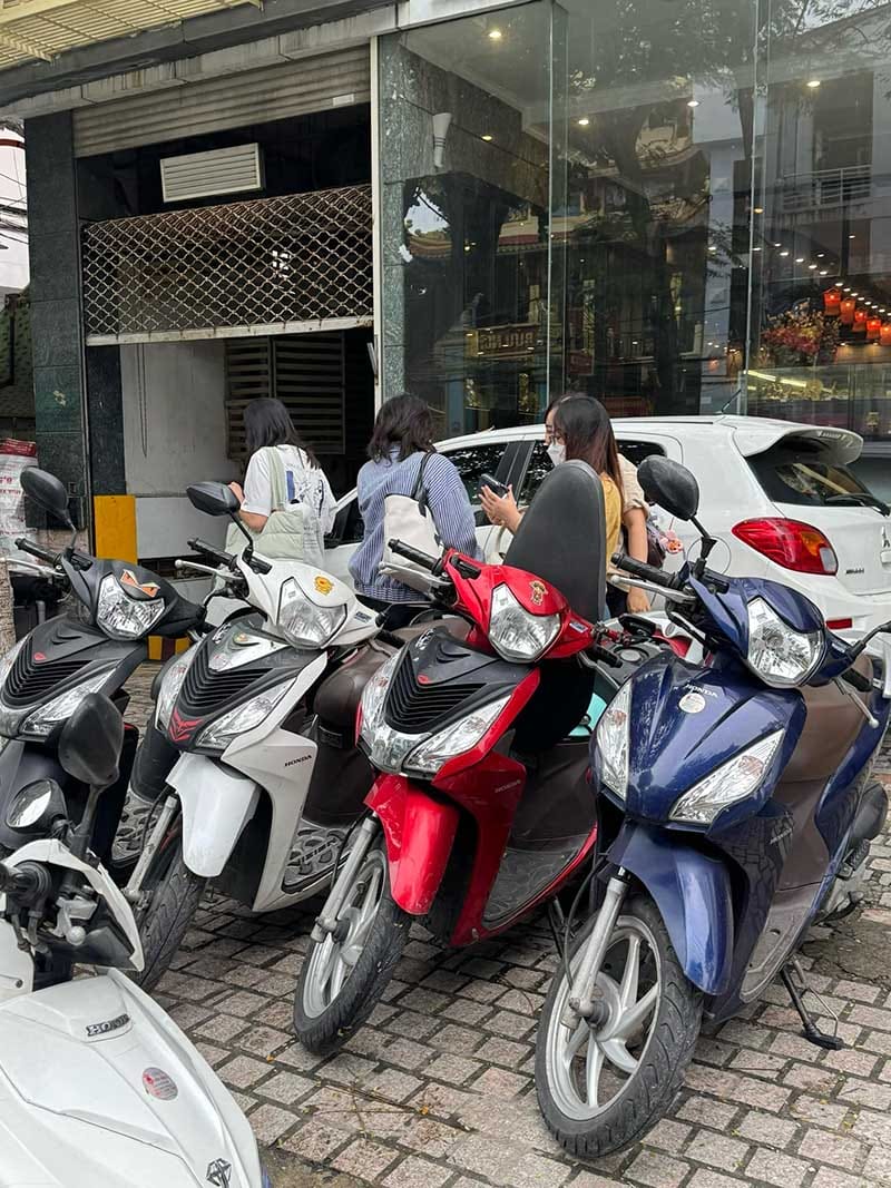 Thuê xe máy đi Bà Nà Hills