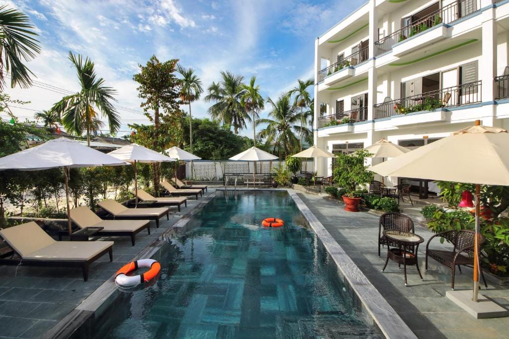 villa có hồ bơi Hội An