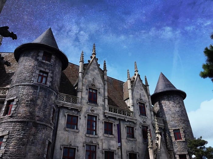 Ngôi làng xứ Brittan tại Bà Nà hills