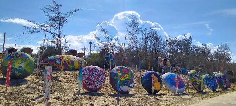 Tham quan con đường thuyền thúng Bích Họa