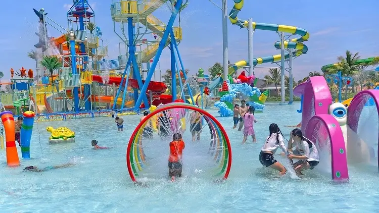 Trò chơi công viên nước cho bé ở Hội An