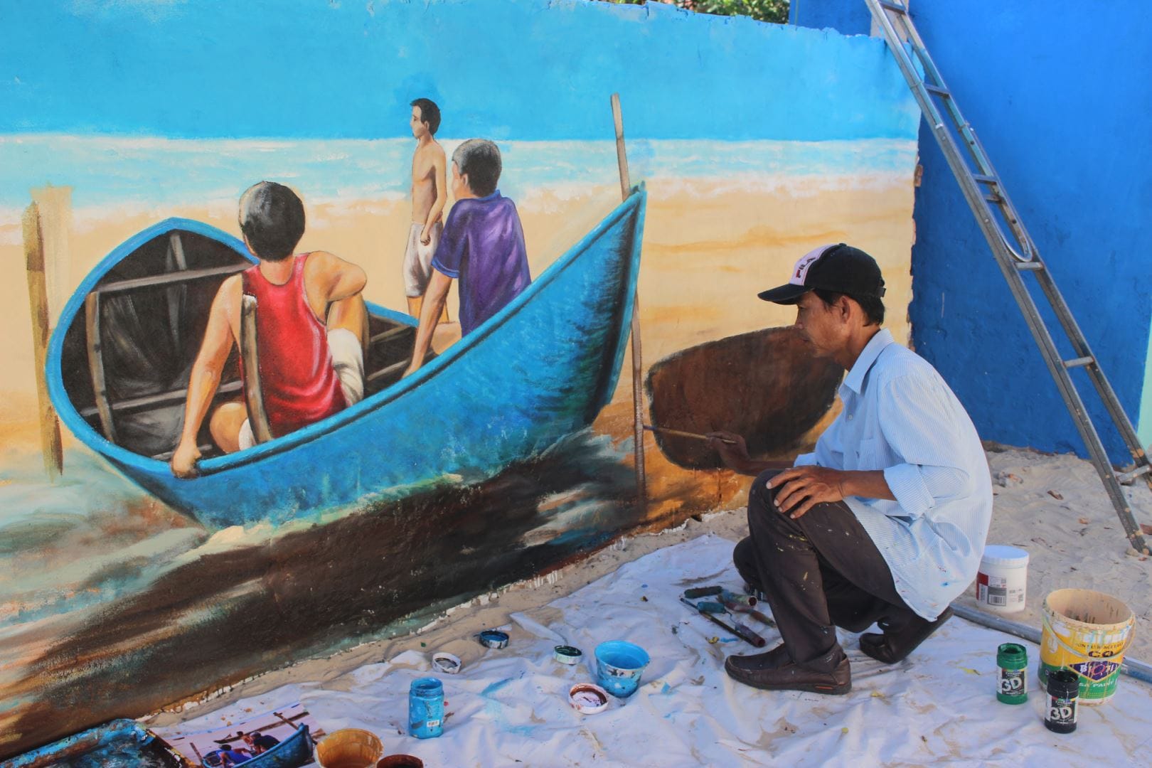 làng chài hiện lên sống động qua từng bức vẽ