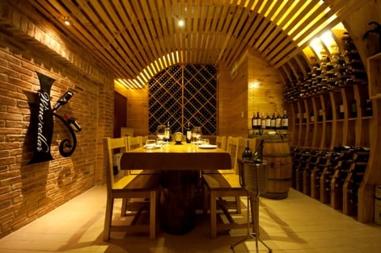 hầm rượu Bà Nà