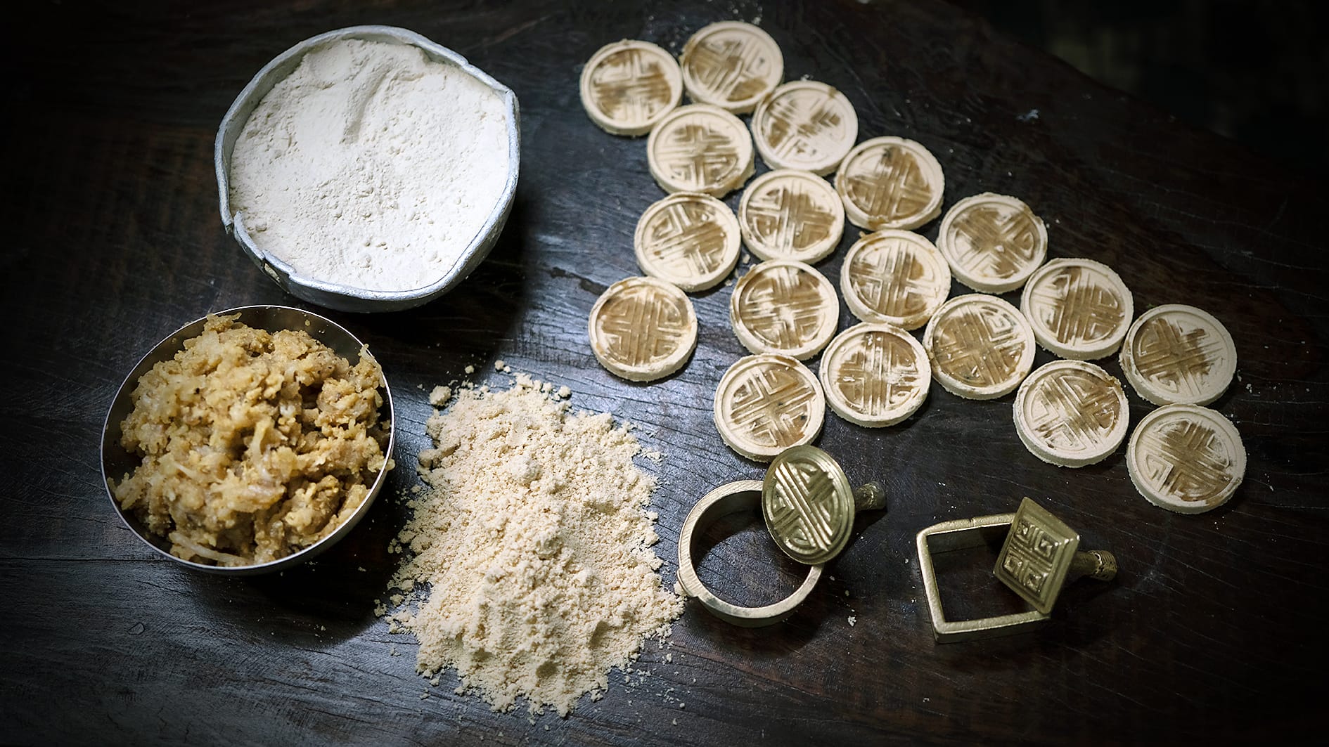 Chế biến phần nhân bánh đậu xanh