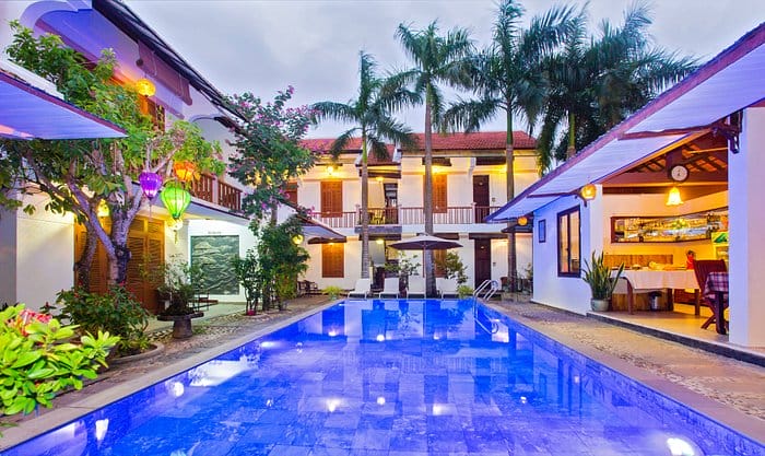 VILLA CHO NHÓM ĐÔNG NGƯỜI Ở HỘI AN
