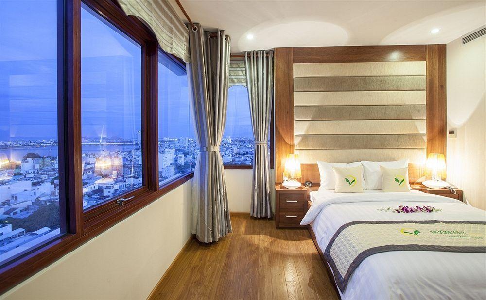 Moonlight Hotel Đà Nẵng 