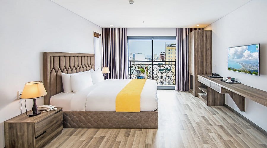 khách sạn gần bờ biển Đà Nẵng